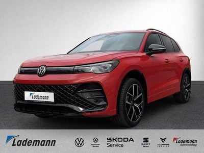 Gebraucht VW Tiguan R-line 150 PS (110 kW) 2024 Persimmon red SUV
