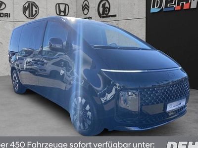 Neu Hyundai Staria Signature 225 PS (165 kW) 2025 Schwarz Van / Kleinbus