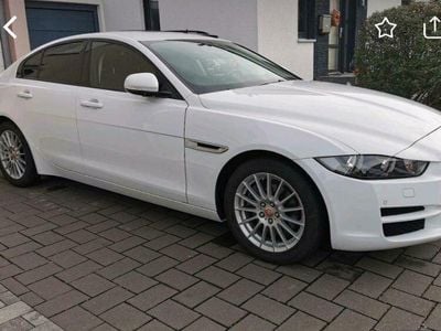 Gebraucht Jaguar XE 163 PS (119 kW) 2016 Weiß Limousine