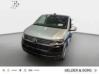 Second-hand VW T6.1 Generation Six 204 CP (150 kW) 2022 Argintiu Van