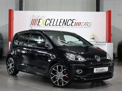 Usado VW up! Beats 116 CV (85 kW) 2019 Negro Utilitario