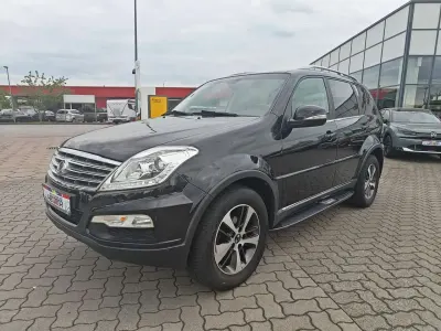 Usata SsangYong Rexton Sapphire 178 CV (130 kW) 2016 Nero SUV
