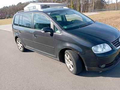 Gebraucht VW Touran 136 PS (100 kW) 2004 Schwarz Van / Kleinbus