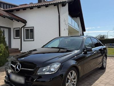 Gebraucht Mercedes C180 AMG 156 PS (114 kW) 2014 Schwarz Limousine