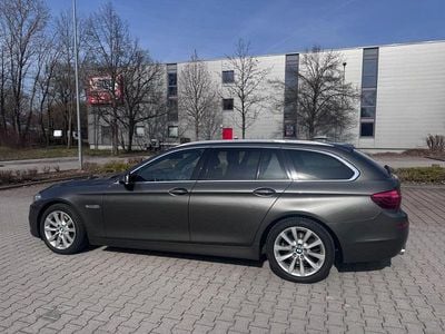 Gebraucht BMW 520 184 PS (135 kW) 2014 Grau Kombi