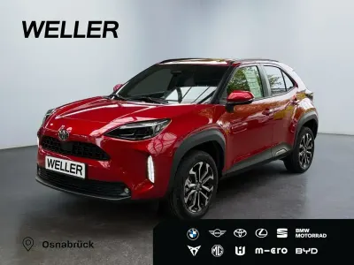 Nuova Toyota Yaris Cross 131 CV (96 kW) 2026 Rosso SUV