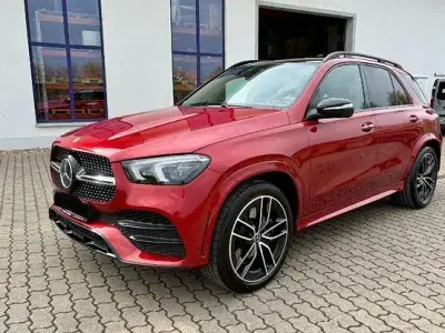 Używany Mercedes GLE450 AMG 367 KM (269 kW) 2021 Czerwony SUV