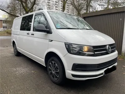 Gebraucht VW Transporter 150 PS (110 kW) 2019 Weiß Van