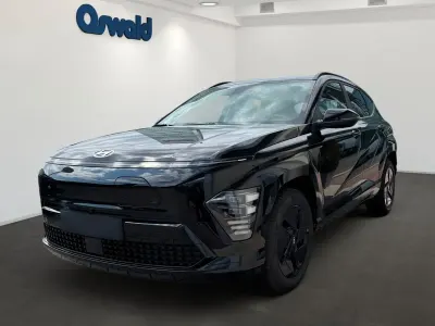 Neu Hyundai Kona Trend 99 kW (135 PS) 2025 Schwarz SUV