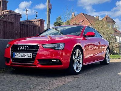 Second-hand Audi A5 Sport 211 CP (155 kW) 2012 Roșu Coupe