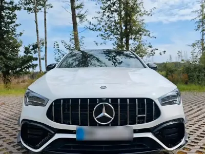 Gebraucht Mercedes CLA45 AMG Shooting Brake AMG 421 PS (309 kW) 2020 Weiß Kombi