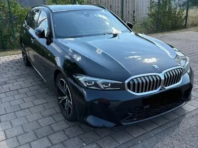Gebraucht BMW 318 Sport Line 150 PS (110 kW) 2025 Schwarz Kombi