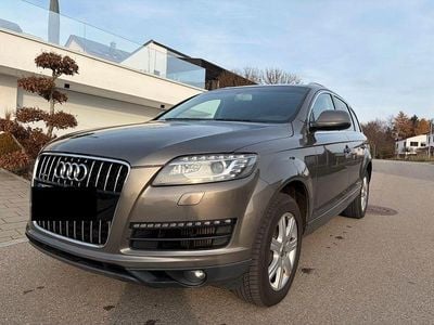 Braun Gebraucht 2012 Audi Q7 SUV | 11.390 € (Guter Preis)