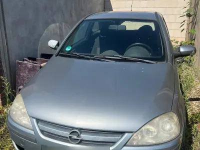 Gebraucht Opel Corsa 60 PS (44 kW) 2004 Grau Kleinwagen