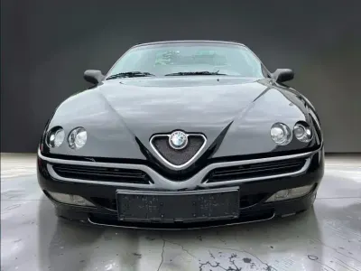 Gebraucht Alfa Romeo Spider 155 PS (114 kW) 1999 Schwarz Cabrio