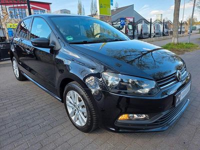 Usado VW Polo Trendline 60 HP (44 kW) 2017 Preto Sedan