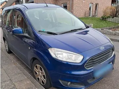 Gebraucht Ford Tourneo Courier 101 PS (74 kW) 2016 Blau Van / Kleinbus