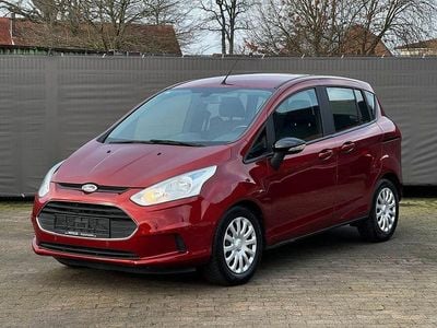 Gebraucht Ford B-MAX Trend 101 PS (74 kW) 2016 Rot Van / Kleinbus