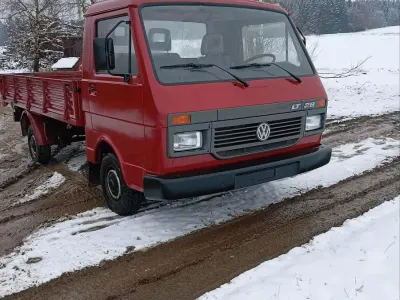 Second-hand VW LT 70 CP (51 kW) 1995 Roșu Break