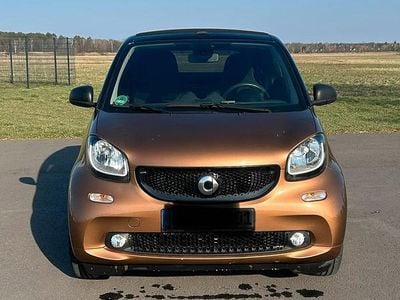Second-hand Smart ForTwo Cabrio 90 CP (66 kW) 2017 Maro Cabrio