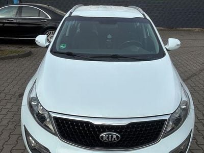 Gebraucht Kia Sportage Vision 116 PS (85 kW) 2015 Weiß SUV