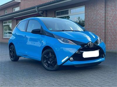 gebraucht Toyota Aygo 1,0/X- Play Touch*R-Kamera*LED*Tempomat*Klima*5Türer