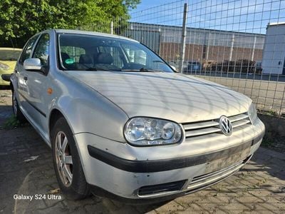 VW Golf IV