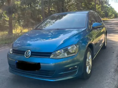 Gebraucht VW Golf VII 86 PS (63 kW) 2013 Blau Limousine