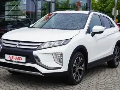 Gebraucht Mitsubishi Eclipse Cross Edition 163 PS (119 kW) 2018 Perlmutweiss SUV