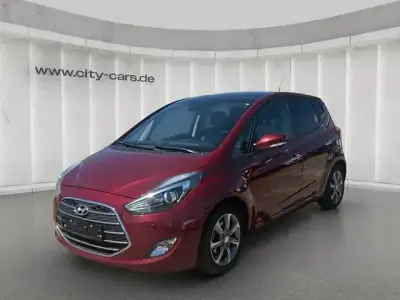 Gebraucht Hyundai ix20 Style 125 PS (91 kW) 2016 Rot Kleinwagen