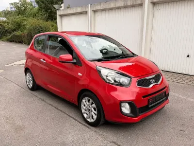 Gebraucht Kia Picanto Edition 7 69 PS (50 kW) 2012 Rot Kleinwagen