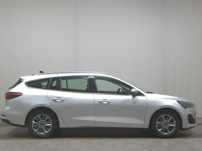 Usata Ford Focus Titanium 120 CV (88 kW) 2022 Argento Station wagon
