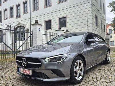 Gebraucht Mercedes CLA220 Shooting Brake Progressive 190 PS (139 kW) 2020 Grau Kombi