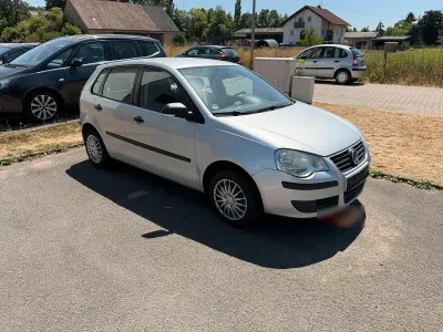 Gebraucht VW Polo 80 PS (58 kW) 2009 Silber Kleinwagen
