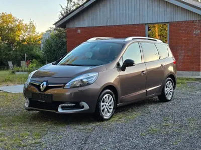 Gebraucht Renault Grand Scénic III LIMITED 110 PS (80 kW) 2015 Braun Van / Kleinbus