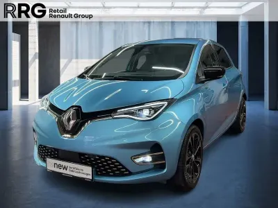 Używany Renault Zoe Iconic 50 kW (69 KM) 2023 Niebieski Hatchback