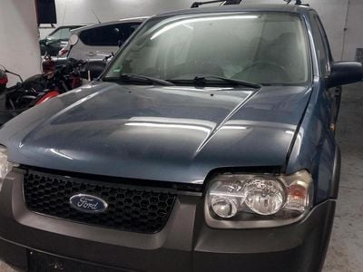 Gebraucht Ford Maverick XLT 150 PS (110 kW) 2004 Blau SUV