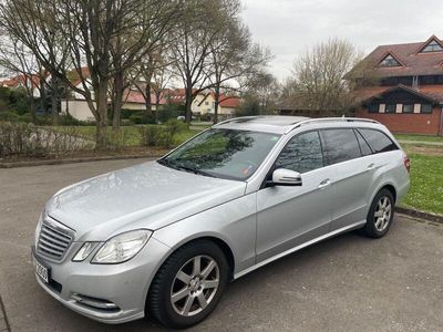 Mercedes E220