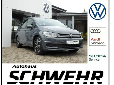 Gebraucht VW Touran Comfortline 150 PS (110 kW) 2025 Delfingrau metallic Van / Kleinbus