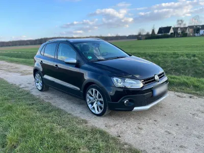Brugt VW Polo Cross 90 HK (66 kW) 2014 Sort Hatchback