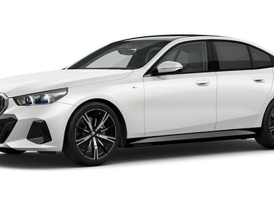 Gebraucht BMW 540 Comfort Edition 303 PS (222 kW) 2025 Weiß Limousine