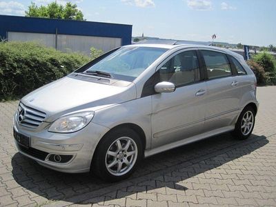 Mercedes B180