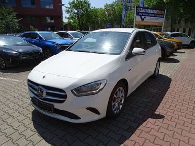 Mercedes B250e