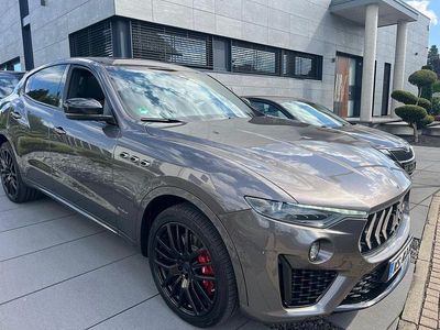 Gebraucht Maserati Levante 349 PS (256 kW) 2019 Grau SUV