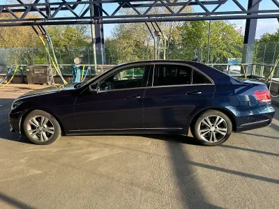 Used Mercedes E350 Elegance 258 HP (189 kW) 2014 Blue Sedan