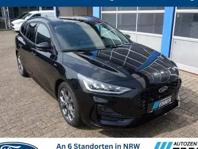 Używany Ford Focus ST-Line 125 KM (91 kW) 2023 Czarny Kombi