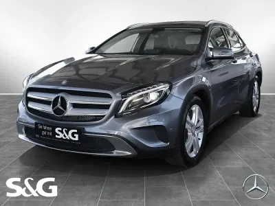 Używany Mercedes GLA180 122 KM (89 kW) 2017 Szary SUV