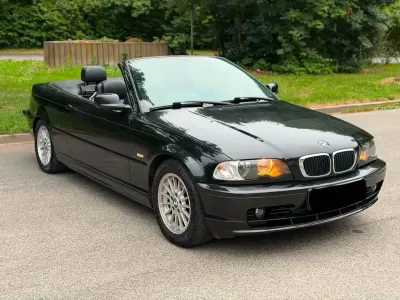 Gebraucht BMW 318 143 PS (105 kW) 2001 Schwarz Cabrio