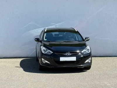 Gebraucht Hyundai i40 Edition 136 PS (100 kW) 2014 Schwarz Kombi