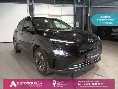 Gebraucht Hyundai Kona Advantage 100 kW (136 PS) 2023 Schwarz SUV